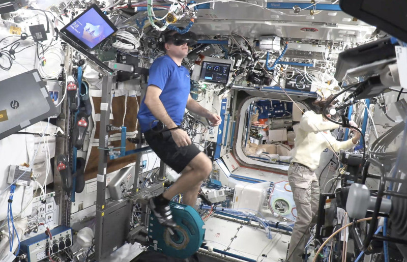  HTC VIVE Focus 3成為太空人每日運動最佳夥伴 圖：ESA、NASA/提供 