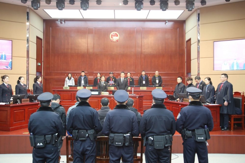  中國法院審理案件情形。 圖 : 翻攝自中新網 