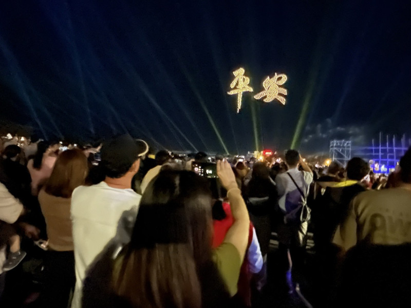 台灣燈會空中展演總時長12分鐘。   圖：台南市政府觀光旅遊局／提供