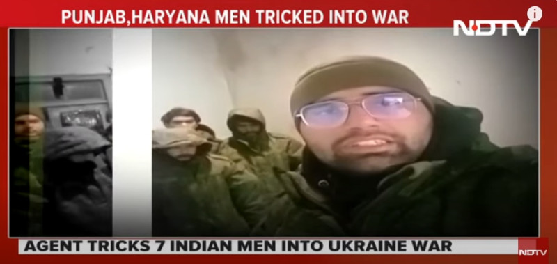 ７位來自旁遮普邦的男子錄了１則影像檔，聲稱自己是去俄羅斯跨年，卻被旅行社帶到鄰國白俄羅斯，再被強迫上戰場。   圖：翻攝自youtube／NDTV