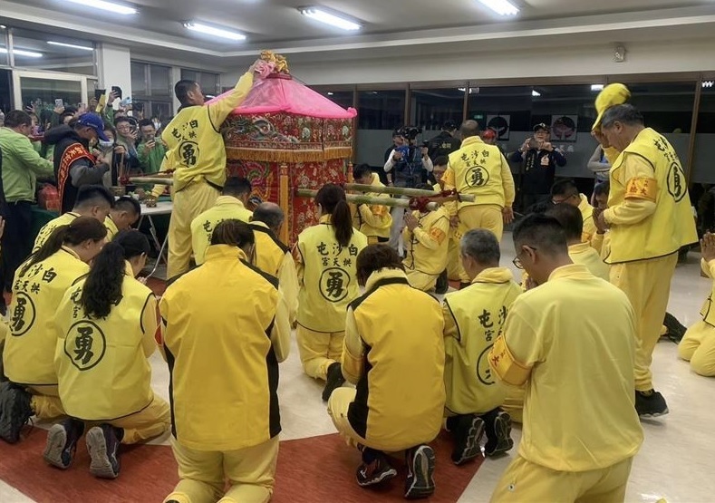 一年一度的白沙屯拱天宮媽祖進香即將於今(1)日晚上子時登轎出發，今年逾32萬信徒參與。（資料照）   圖：白沙屯拱天宮