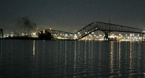 巴爾的摩弗朗西斯·斯科特基大橋遭貨船撞斷，傳至少有10多輛汽車落水。   圖：維基百科/Fair use