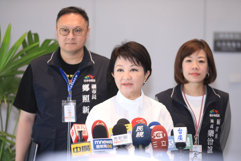 台中市長盧秀燕宣布，明天起率團訪問新加坡3天。    圖：台中市政府/提供