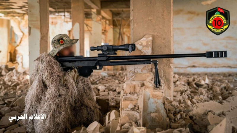 據「殉道者大師營」上傳的幾張戰士照片，其使用武器包括反器材狙擊步槍「斯泰爾 HS .50」（伊朗自行改造名為 AM-50 Sayyad）。   圖：取自「X」@war_noir