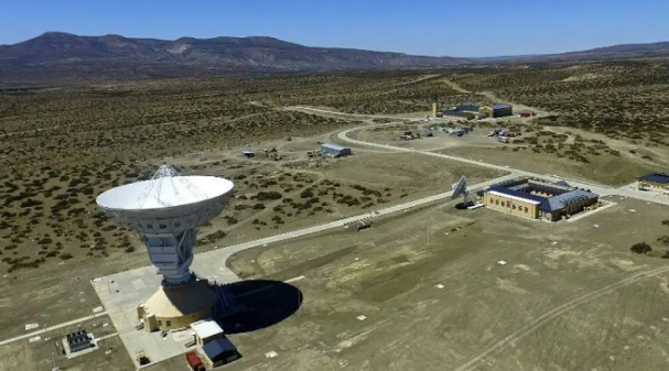  位在阿根廷南部內烏肯省拉斯拉哈斯以北的中國深空探測站。 圖 : 翻攝自王亞男航空說 
