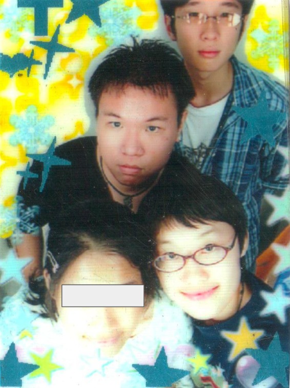 溫朗東（右上）在臉書還原涉及詐騙案的徐巧芯大姑劉向婕（右下）與林于倫（中）結識過程，3人認識至今已有23年。   圖：翻攝自溫朗東臉書