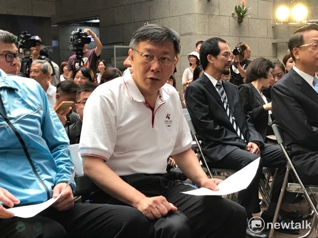 台北市長柯文哲今日參加世大運與台灣高鐵合作記者會。   圖 : 周煊惠／攝