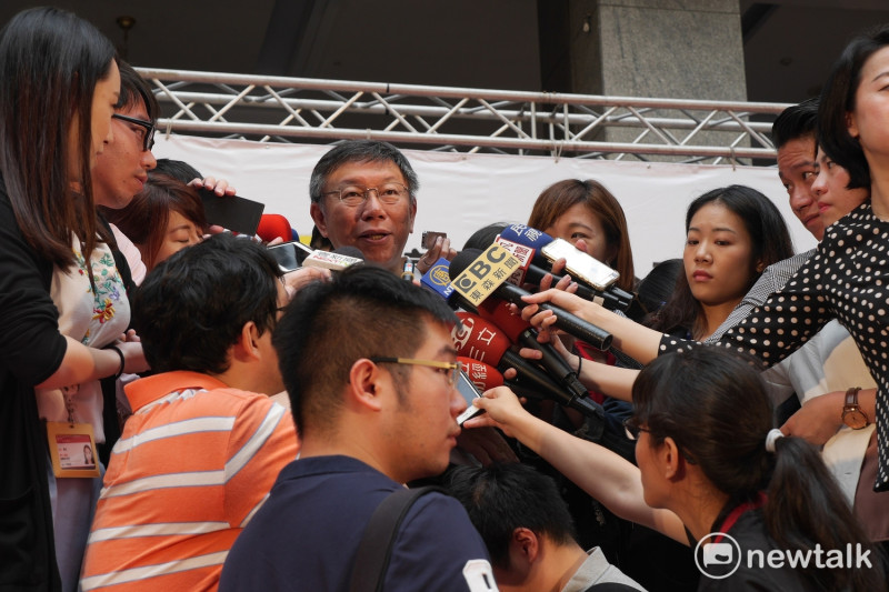 台灣社社長張葉森日前表示對台北市長柯文哲很失望，柯文哲今天上午受訪時說，張葉森也是好朋友，這些人都是愛之深責之切。   圖：趙婉淳／攝