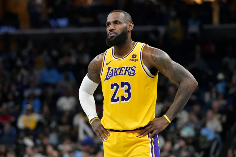 ▲洛杉磯湖人一哥「詹皇」LeBron James坦言，球隊在首輪面對到強敵金塊，過程當中有太多可以收下勝利的機會，但最終並沒有能夠成功把握住。（圖／NOWnews資料照）   