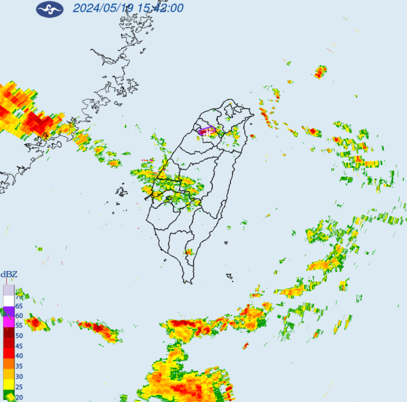 今(19)日午後北部地區及中南部山區有局部短暫雷陣雨，山區並有局部較大雨勢發生的機率。   圖：翻攝自中央氣象署官網