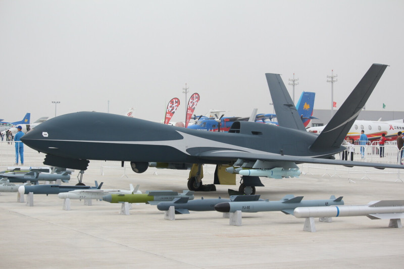 中國「翼龍-10」(解放軍稱「無偵-10」)於航展活動時靜態展示。   圖：翻攝「微博」@梁無咎