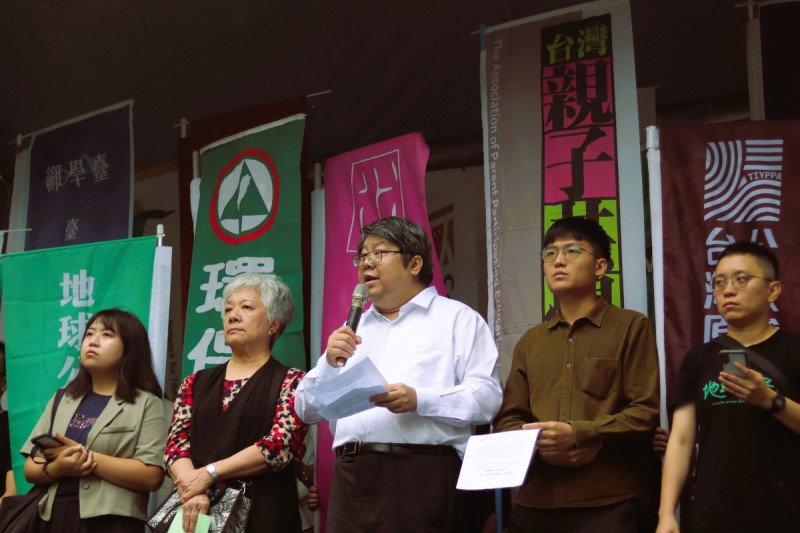 賴中強表示，台灣公民力量不允許民主倒退。   圖：經民連/提供