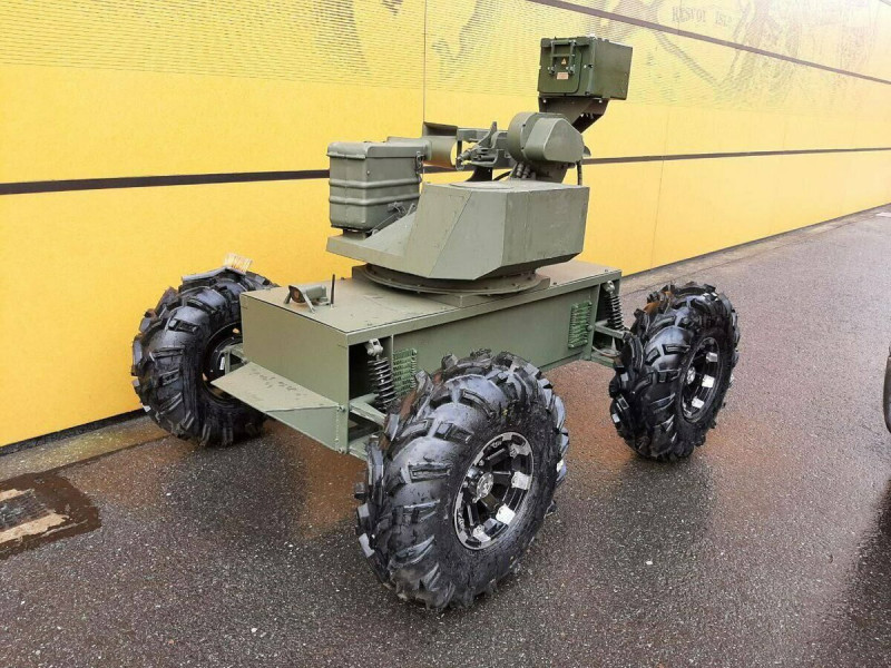 俄羅斯 Rostec 公司研發的戰鬥用無人地面車輛「 Buggy 」目前正在烏克蘭前線進行測試，越來越多的無人機技術以及先進機器人技術被用於戰場之中。   圖：翻攝自 @fGr6JW3waJ1FKMN X 帳號