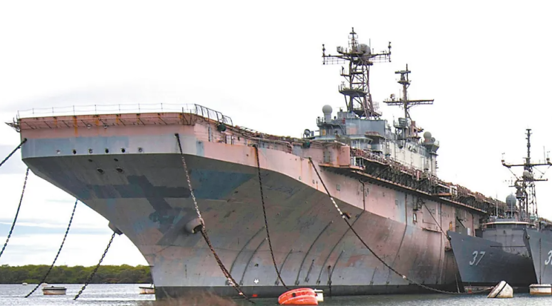  美國海軍 4 萬噸級的「塔拉瓦號」兩棲攻擊艦。 圖 : 翻攝自騰訊網 