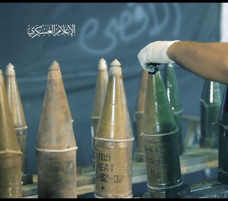 哈瑪斯近期發布影片，展示由中國提供的 105 毫米反坦克火箭彈。   圖：翻攝自 @Israelwaronhama X 帳號