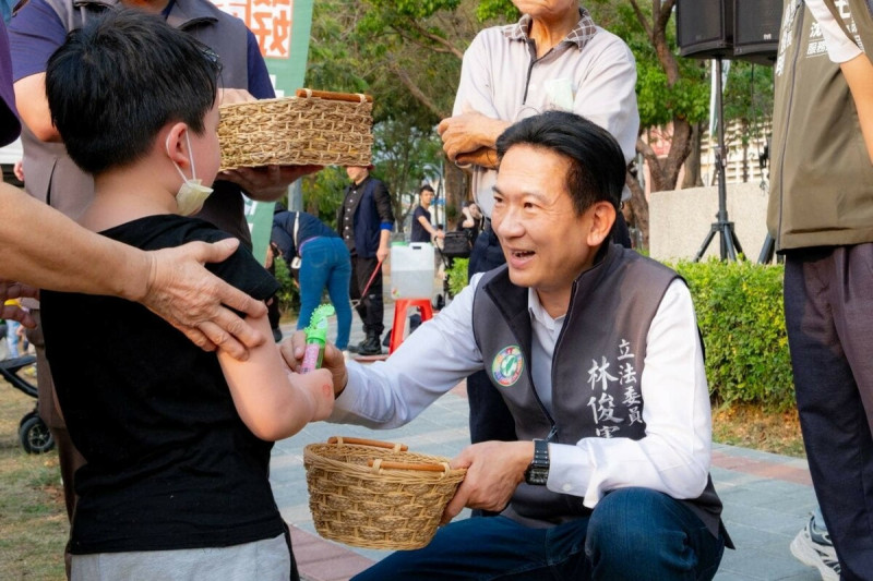 民進黨立委林俊憲有意參選台南市長。   圖：翻攝林俊憲臉書（資料照）