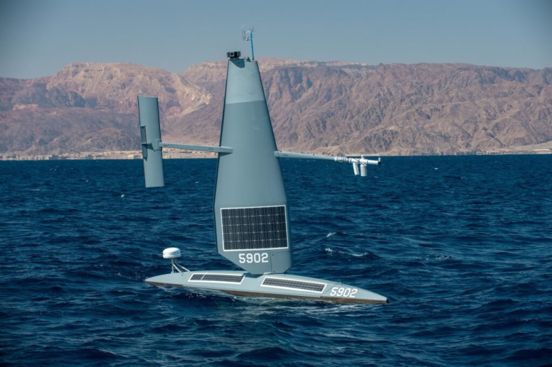 Saildrone製造的探索者。   圖：取自facebook.com/USNavy