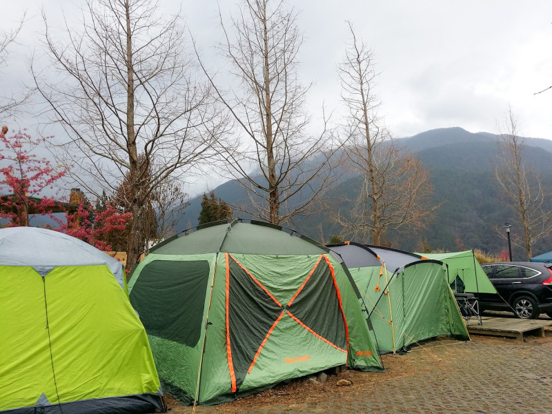 露營近來成了國人喜愛的育樂活動，而露營場地的安全、環保議題也漸漸浮現   圖：flickr