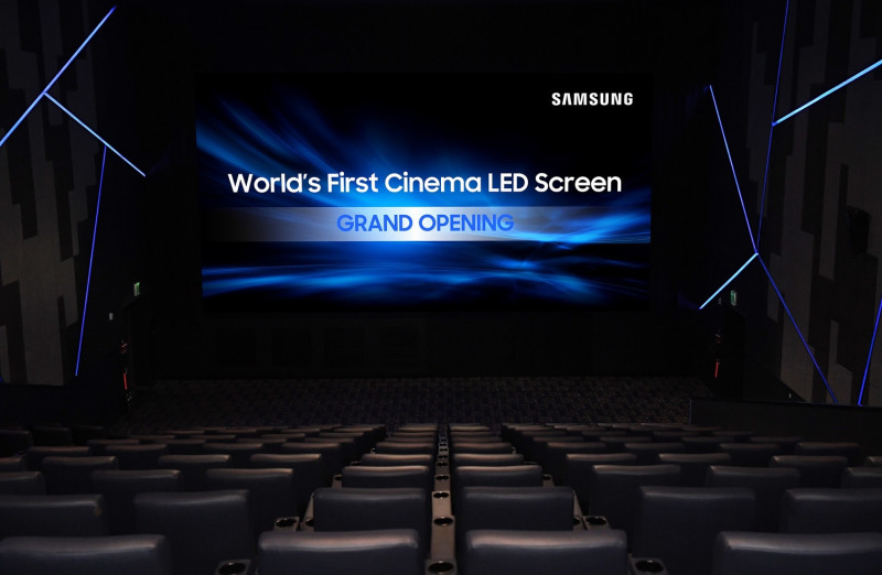 這款電影等級的螢幕，還能夠應付燈光、閃光燈等較明亮的活動。   圖：翻攝自Samsung
