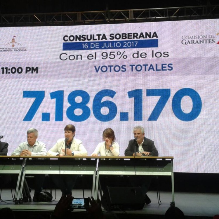 委內瑞拉「民主團結平台」統計，共有超過718萬人參與民間公投，約占全國人口1/4。   圖：翻攝「民主團結平台」官網