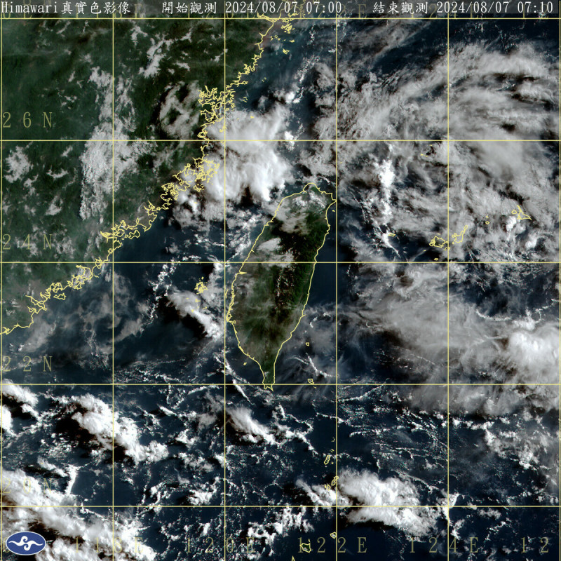 在琉球南方海面的低氣壓影響全台，東北部、桃園以北地區與澎湖，今天將有局部短暫陣雨，中部以北地區與東半部山區並可能有局部大雨。   圖：中央氣象署／提供