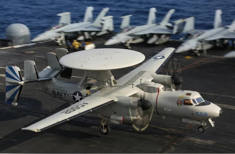 美軍 E-2D 「鷹眼」偵察機。   圖 : 翻攝自US NAVY