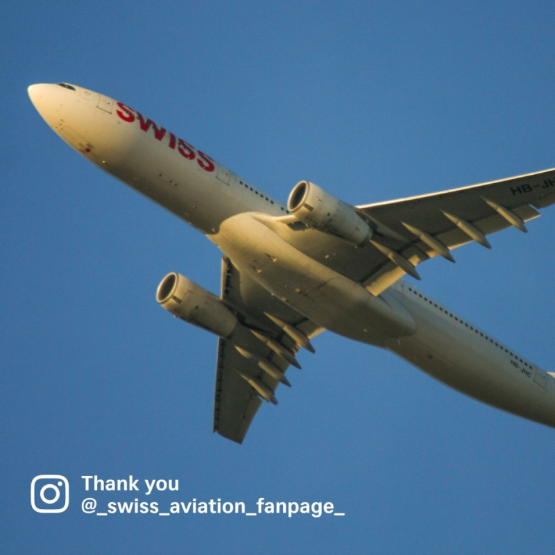 外媒報導，瑞士國際航空公司一架波音777型飛機從東京飛往蘇黎世途中，因機上發生醫療事故而緊急降落國土橫跨亞、歐兩洲的哈薩克，著陸過程出現問題。(圖為示意圖)   圖: 取自SWISS臉書