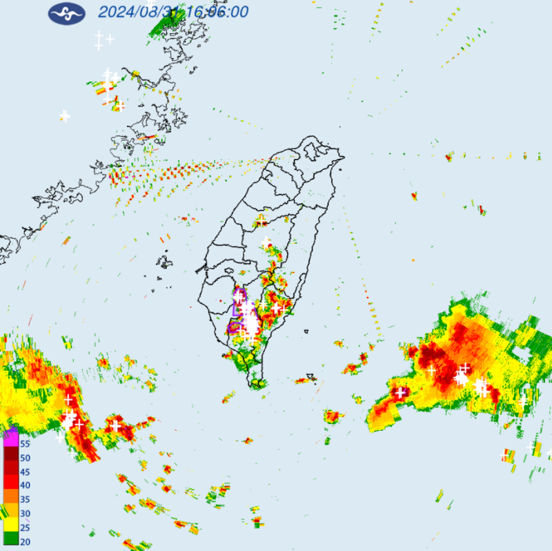 中央氣象署也對4縣市發布大雷雨即時消息及災防告警。   圖：翻攝自中央氣象署官網