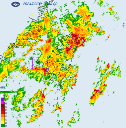 氣象署發出大雷雨特報，自17：48分預計持續至19：15分。針對基隆市、台北市、新北市、宜蘭縣及花蓮縣等北台灣地區發出警告。   圖：氣象署／提供