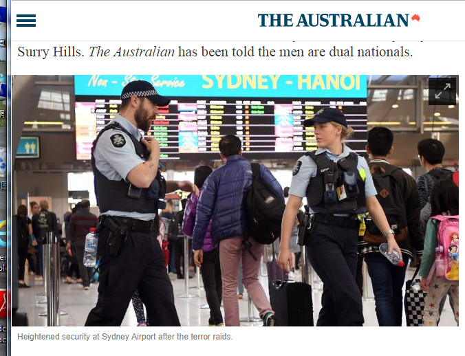 《THE AUSTRALIAN》報導，日前在澳洲遭逮捕的恐怖攻擊嫌犯正在製造新的毒氣裝置，各大機場已加強戒備。   圖：翻攝《THE AUSTRALIAN》