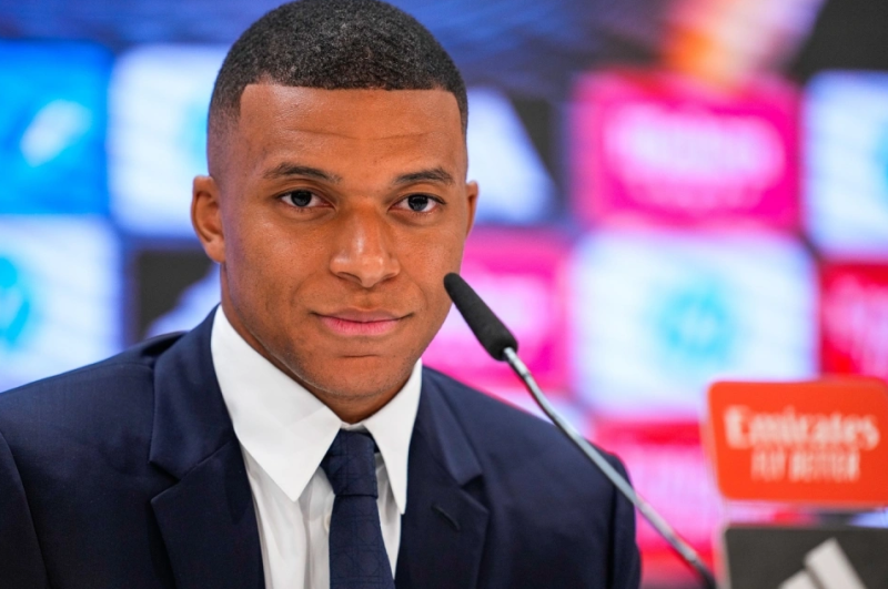 法國球星基利安·姆巴佩（Kylian Mbappé）近日陷入一起性侵指控風波，引發媒體關注。   圖:翻攝自騰訊網