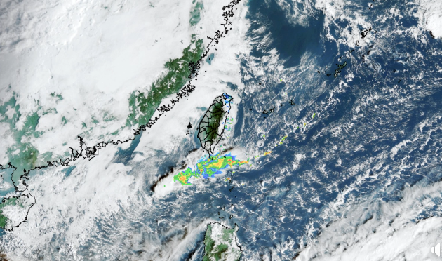 明(22)日下午起東北季風南下，東北部地區將迎來典型的東北季風持續性陰雨天氣。   圖：翻攝自天氣風險WeatherRisk臉書