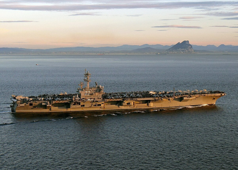 圖為 喬治·H·W·布希號航空母艦(CVN 77)。   圖: 翻攝自 wikipedia