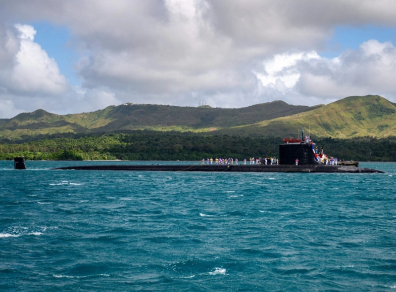 美國海軍「維吉尼亞級」核動力攻擊潛艦首次部署關島基地，「明尼蘇達號(SSN-783)」本週報到。   圖：翻攝US Navy