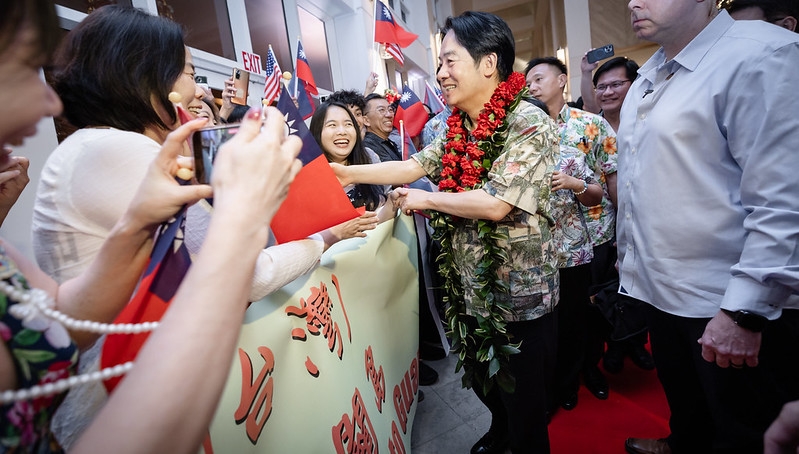 據悉，賴清德美東時間4日，已完成與美國眾議院議長強生的首次通話。   圖：總統府提供