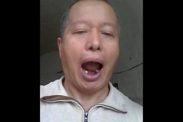 高智晟出獄三年來，仍遭中國當局軟禁，維權人士和網民發起「高智晟看牙，自由高智晟」的探訪行動，要求中國當局停止軟禁高智晟，國際特赦組織並呼籲釋放所有的良心犯。&nbsp;&nbsp;&nbsp;圖：翻攝自新唐人電視台網站(ca.ntdtv.com）