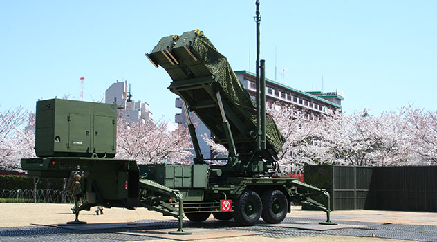根據日本防衛省官網介紹，愛國者3型飛彈是現有地面對空中導彈最優秀的系統之一，有較高的擊落能力。   圖：翻攝日本防衛省官網