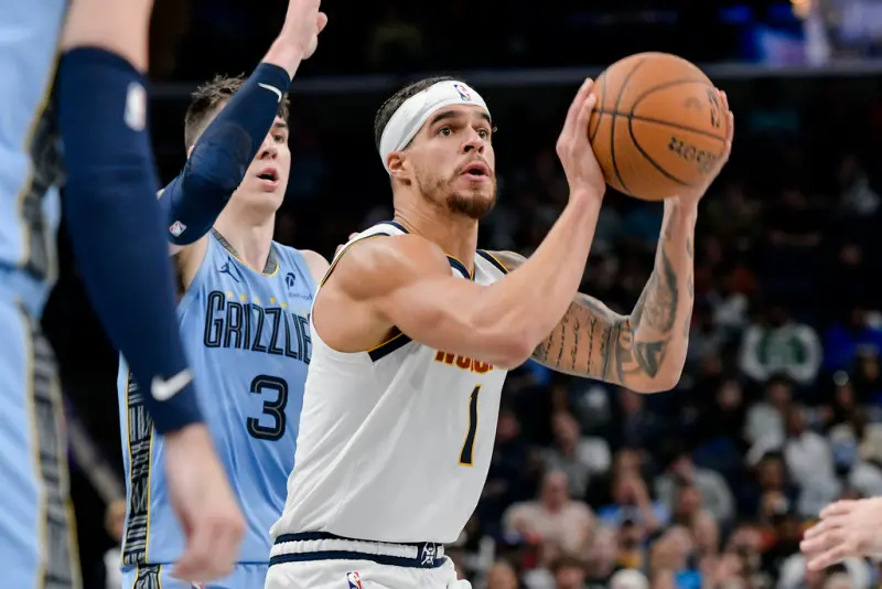 ▲美國職籃（NBA）丹佛金塊今年戰績不佳，近期傳出想交易Michael Porter Jr.來補強球隊陣容，但美媒指出同樣薪資的球員，有更好的選擇，並直言Porter Jr.的價值並沒有想像中的高。（圖／美聯社／達志影像）   