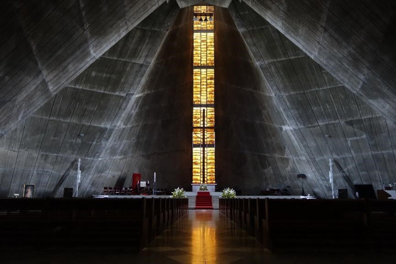 東京主教座堂關口教會擁有莊嚴氛圍的教堂內部。   圖：©St. Mary’s Cathedral, Tokyo／提供