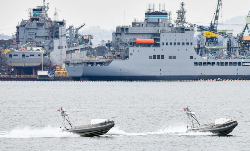 美國軍媒報導，美國海軍第一批「複製者計畫」將於今年 8 月正式啟動。圖為全球自主偵察艇試運行。   圖：翻攝US Navy 