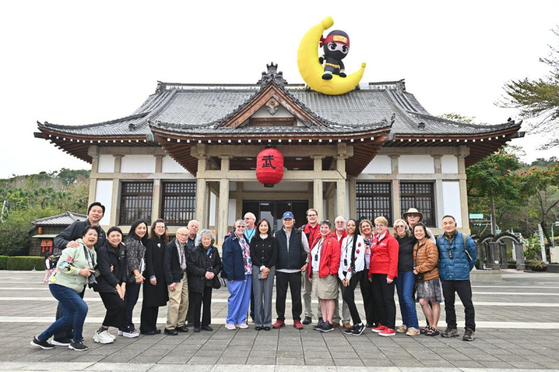 波特蘭市訪團參觀旗山武德殿。   圖：高雄市行政暨國際處提供