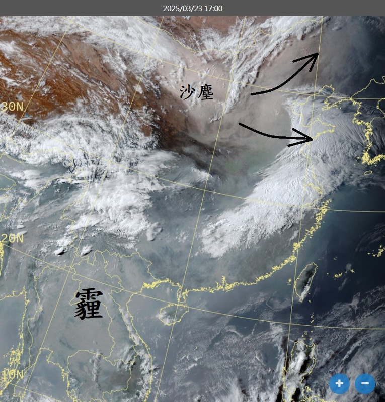 鄭明典分享衛星雲圖指出，中國大陸目前正經歷「沙塵」和「霾害」兩種空氣汙染。   圖：翻攝自鄭明典臉書