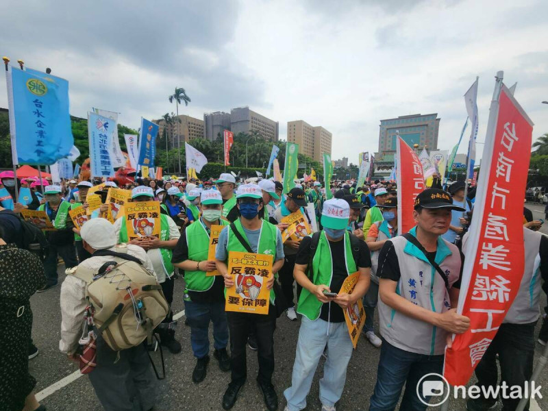 五一勞工大遊行今年再度於凱道前登場。 圖:黃建豪/攝
