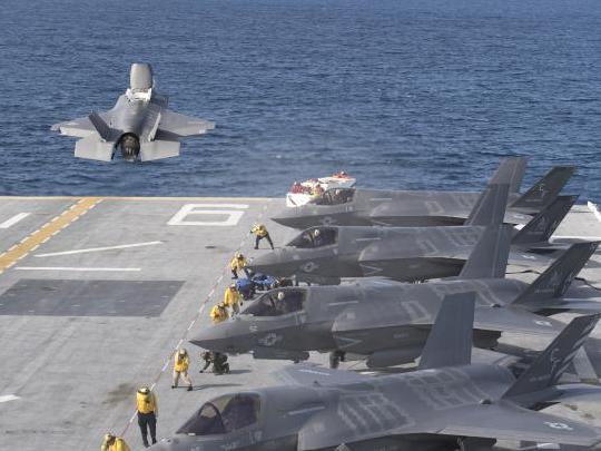 據路透社報導，南韓國防部今(18)日表示，與美國共同舉行投彈演習，美軍出動兩架B-1B轟炸機和幾架F-35戰機飛越朝鮮半島上空，向北韓展示威。資料照片。   圖：翻攝F-35戰機官網/Lockheed Martin Photo by Andy Wolfe