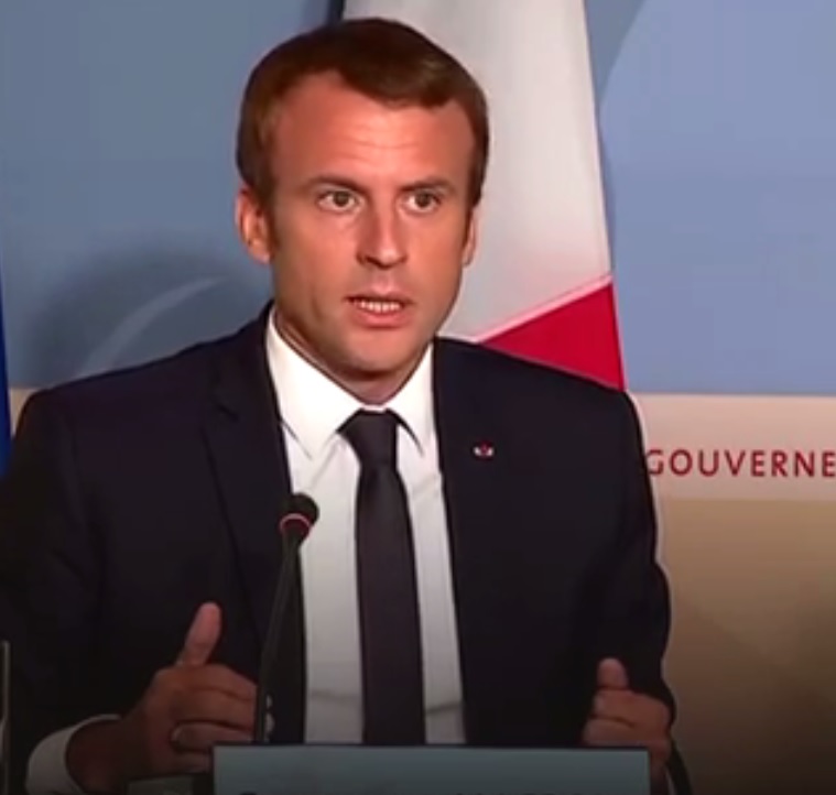 法國政府今（31）日公布《勞動法》改革計畫系列命令，這是法國總統馬克宏5月當選後推出的首個重大改革計畫。   圖：翻攝馬克宏臉書