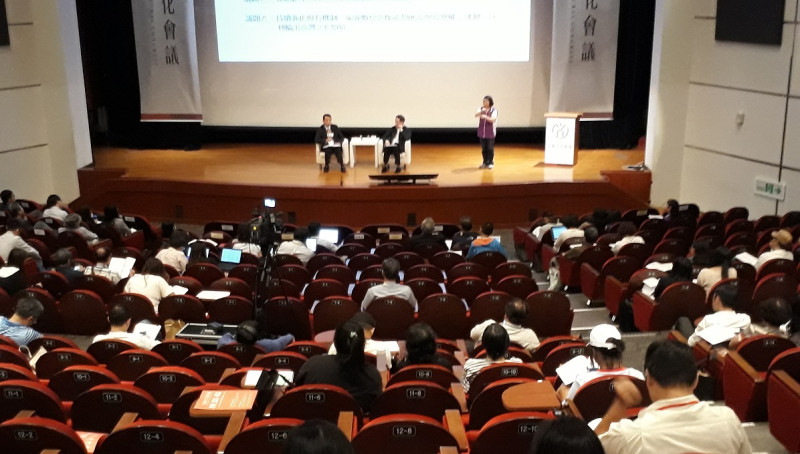 全國文化會議中，與會學者認為全國文化會議是檢討冰山結構的最好時機。   圖:陳香蘭／攝