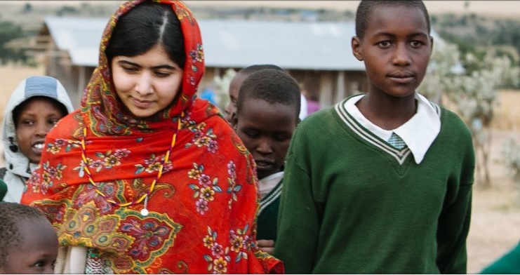 最年輕諾貝爾和平獎得主馬拉拉表示，全世界都在等同為和平獎得主的翁山蘇姬對洛興雅人受到的「可恥」待遇發言譴責。   圖：翻攝Malala Yousafzai推特