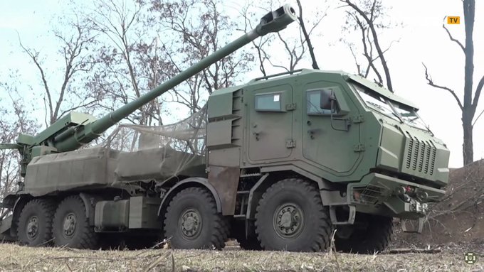 烏克蘭自主研發的新型 2S22「Bohdana」155毫米自走砲已列裝第 44 獨立砲兵旅。 圖:翻攝自X帳號@bayraktar_1love