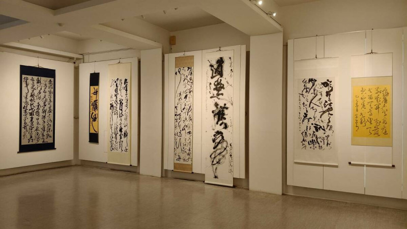 集結10位行草名家作品,備受書壇矚目的「驚雲─當代行草十人展」,自5/8至5/29在南台灣書法殿堂「明宗書法藝術館」轟動登場。 圖:黃博郎/攝