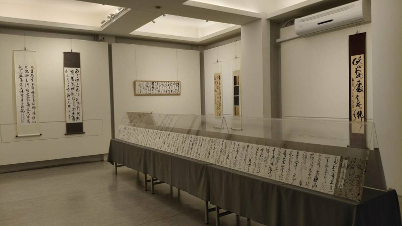 集結10位行草名家作品,備受書壇矚目的「驚雲─當代行草十人展」,自5/8至5/29在南台灣書法殿堂「明宗書法藝術館」轟動登場。 圖:黃博郎/攝